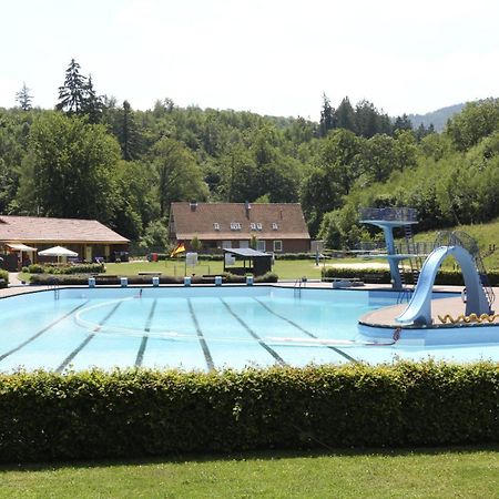 לאנגלסהיים Hotel Im Tannengrund מראה חיצוני תמונה