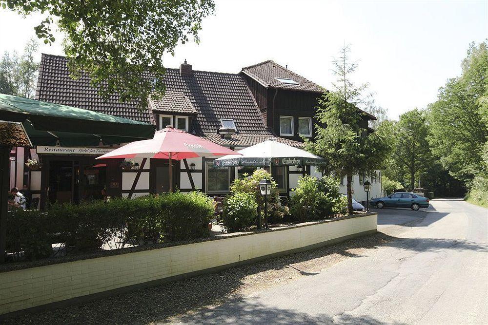 לאנגלסהיים Hotel Im Tannengrund מראה חיצוני תמונה