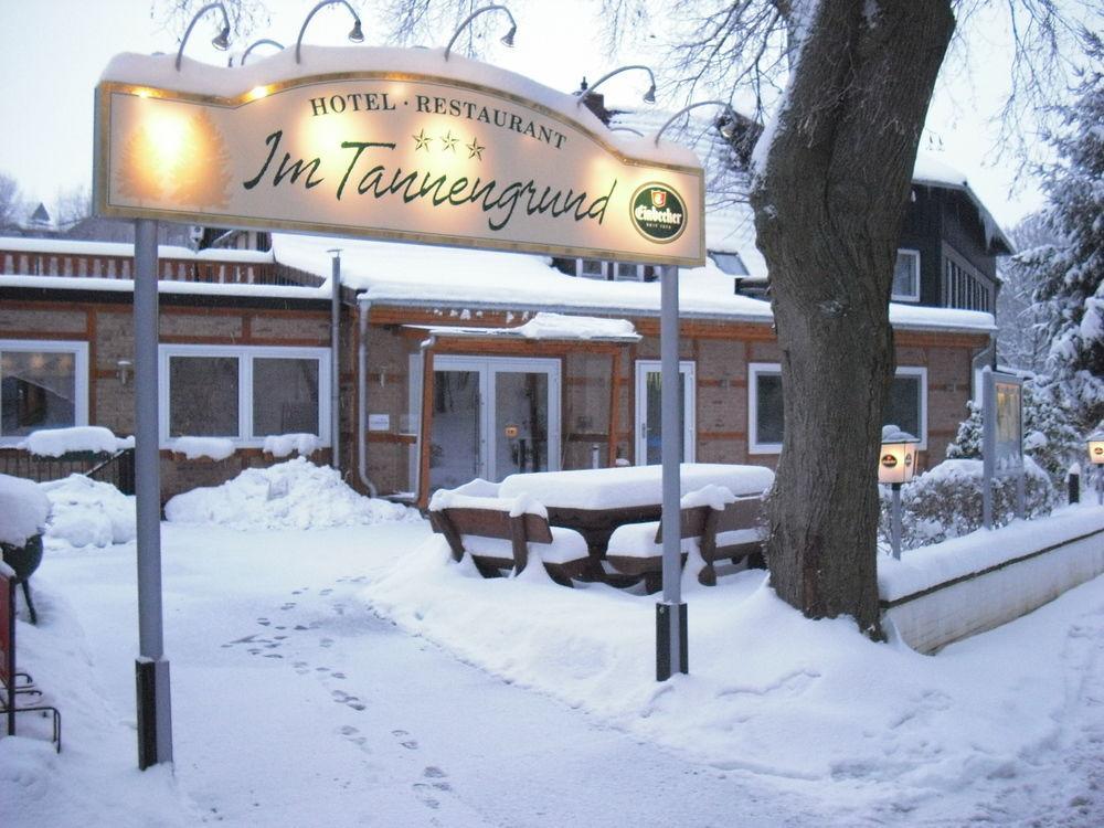 לאנגלסהיים Hotel Im Tannengrund מראה חיצוני תמונה